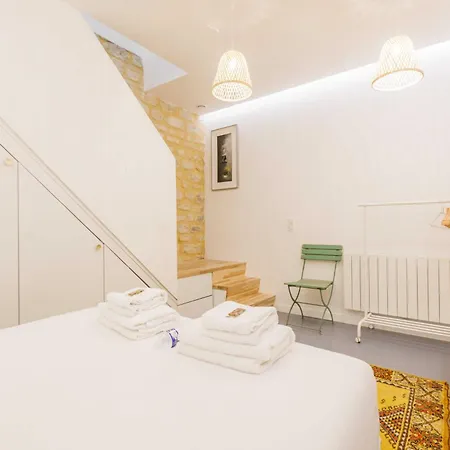 A Montparnasse - 2p-1br Париж