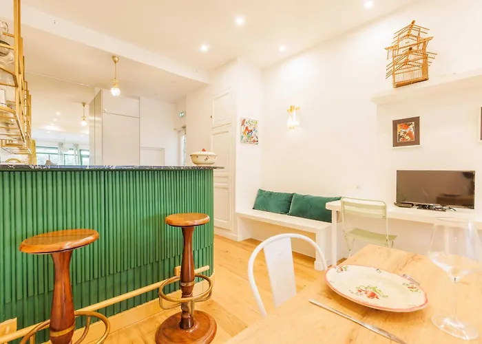 A Montparnasse - 2p-1br Paris